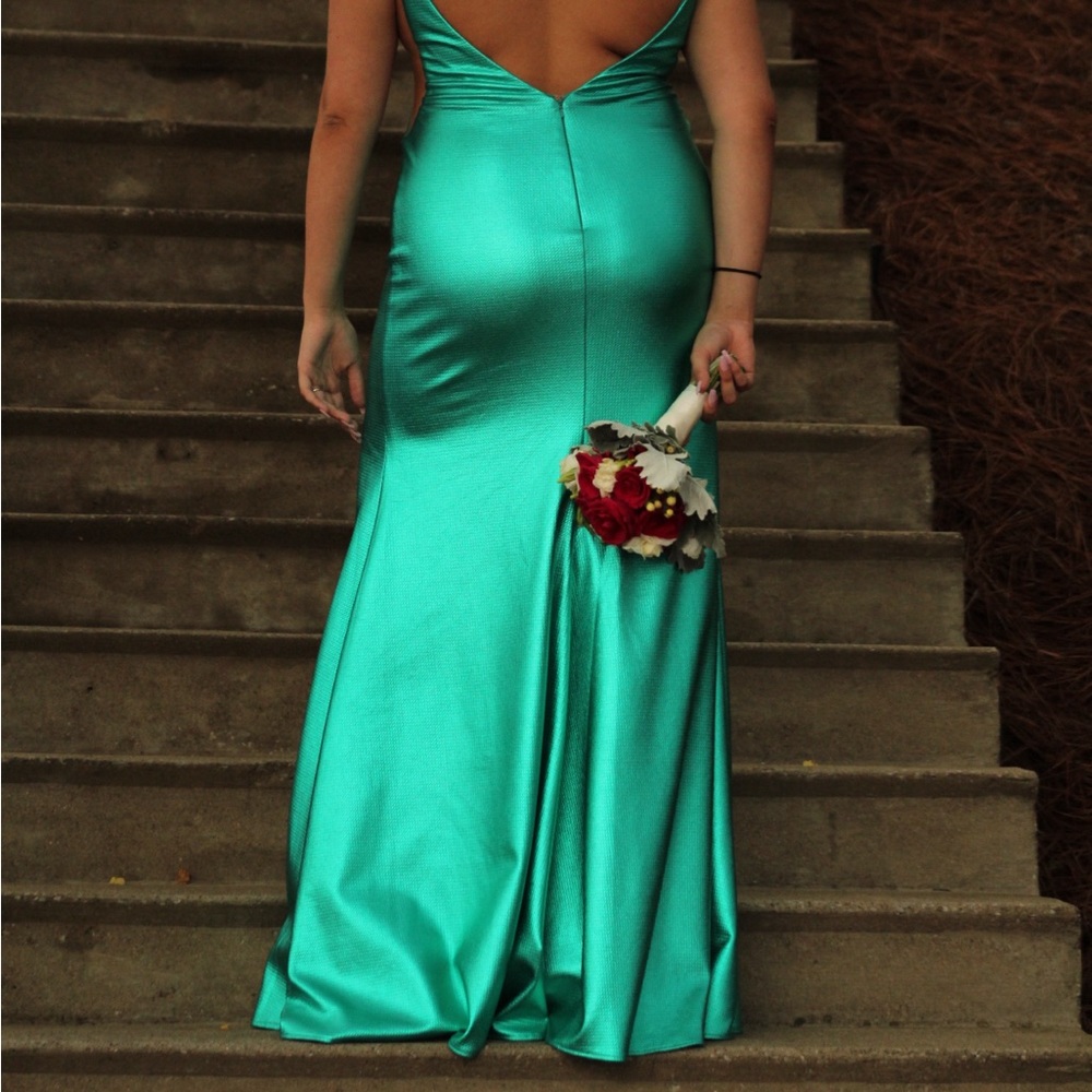Green Jovani Prom Dress!!